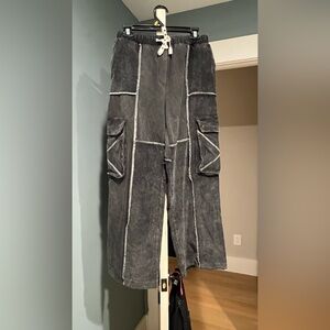 Pol black size small corduroy oversized fits pants.